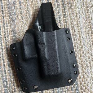 Black Holster